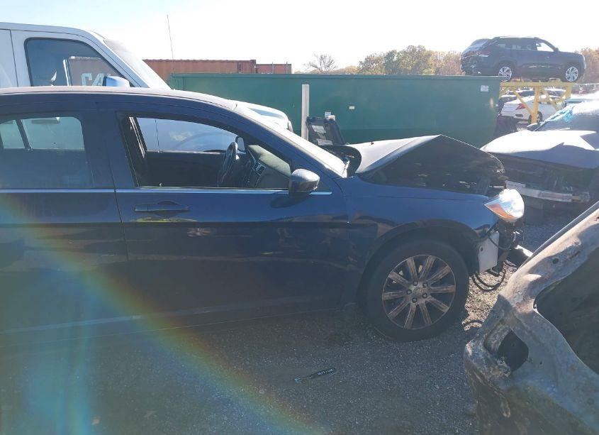 Photo 14 of 2013 Chrysler 200 TOURING (VIN 1C3CCBBBXDN611794)