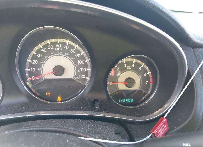 Photo 7 of 2013 Chrysler 200 TOURING (VIN 1C3CCBBBXDN611794)