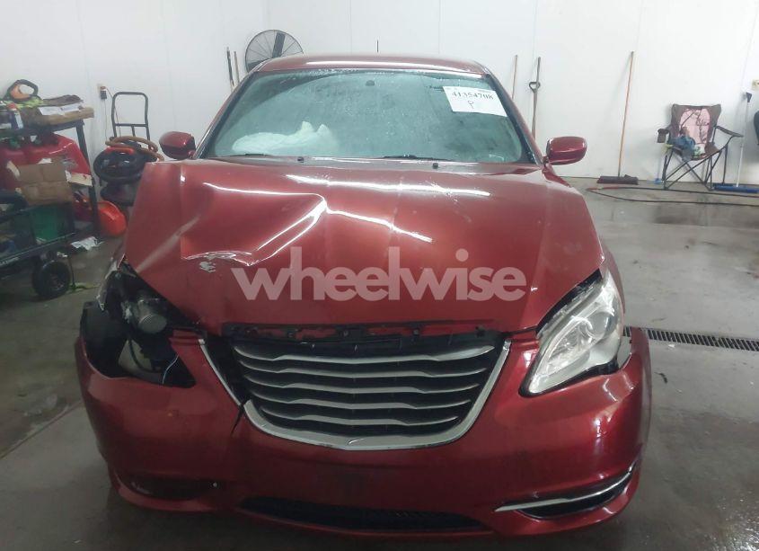 Photo 13 of 2013 Chrysler 200 TOURING (VIN 1C3CCBBBXDN656735)