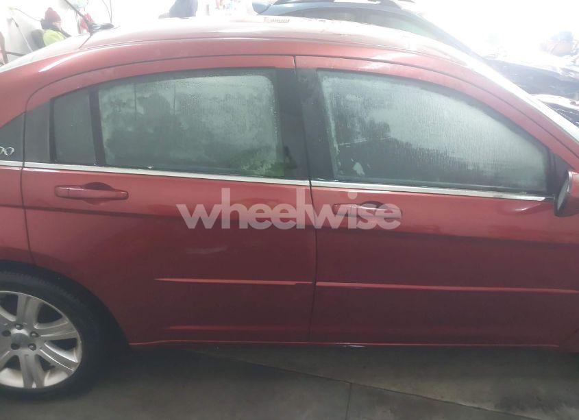 Photo 14 of 2013 Chrysler 200 TOURING (VIN 1C3CCBBBXDN656735)