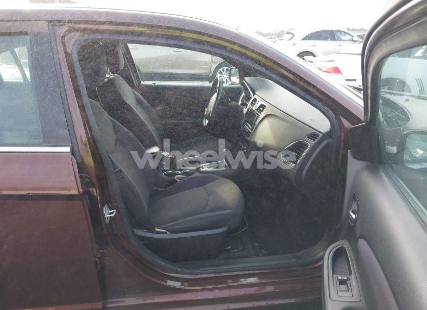 Photo 5 of 2013 Chrysler 200 TOURING (VIN 1C3CCBBBXDN679108)