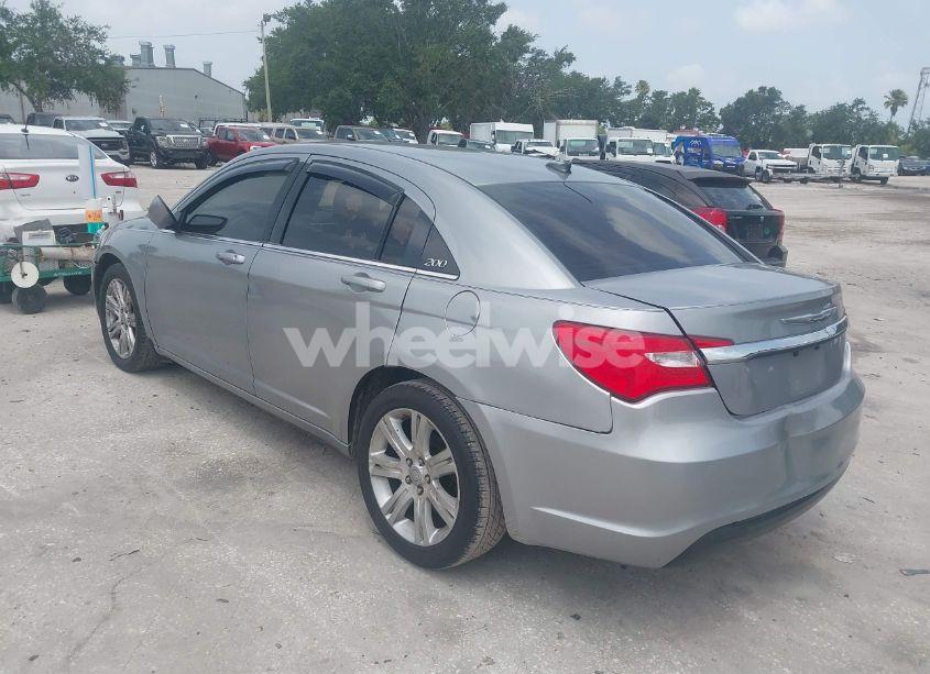 Photo 3 of 2013 Chrysler 200 TOURING (VIN 1C3CCBBBXDN683451)