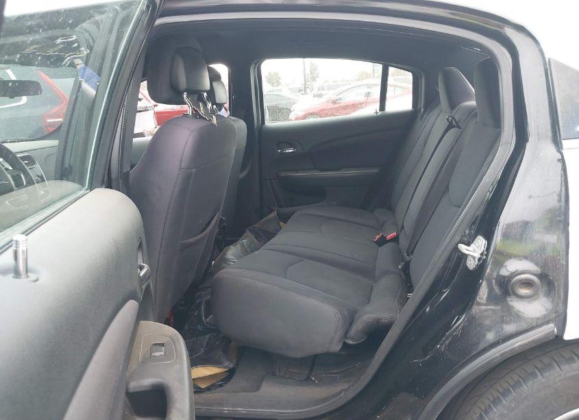 Photo 8 of 2014 Chrysler 200 TOURING (VIN 1C3CCBBBXEN100975)