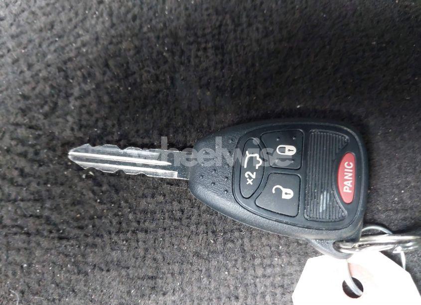 Photo 11 of 2014 Chrysler 200 TOURING (VIN 1C3CCBBBXEN178897)