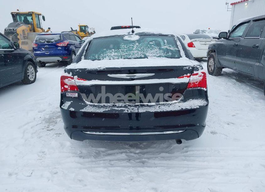 Photo 16 of 2014 Chrysler 200 TOURING (VIN 1C3CCBBBXEN178897)