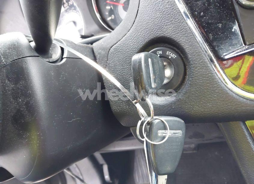 Photo 11 of 2014 Chrysler 200 TOURING (VIN 1C3CCBBBXEN183419)