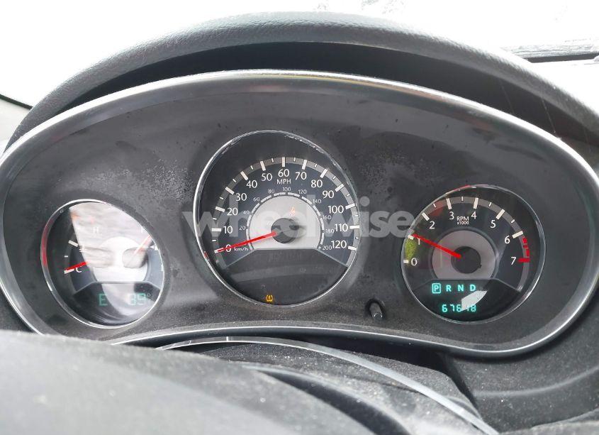 Photo 7 of 2014 Chrysler 200 TOURING (VIN 1C3CCBBBXEN183419)