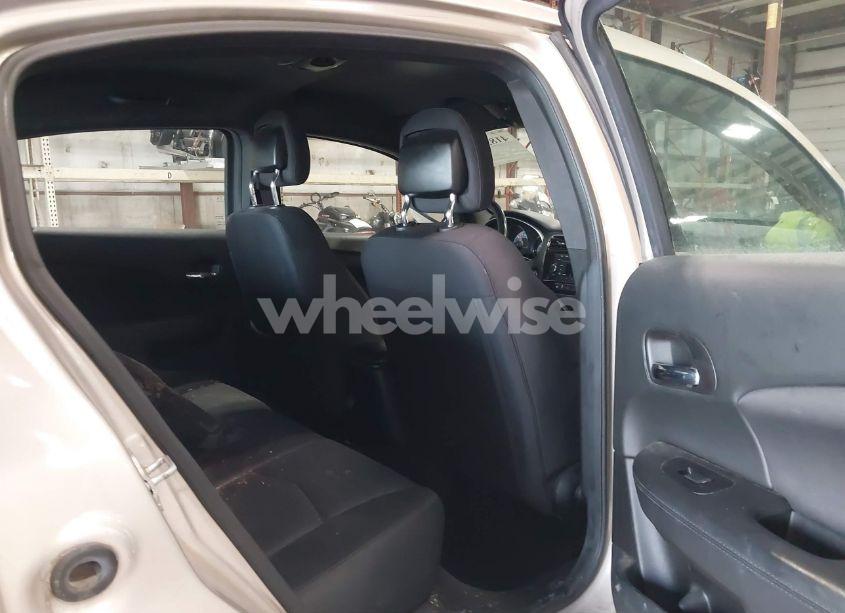 Photo 8 of 2014 Chrysler 200 TOURING (VIN 1C3CCBBBXEN231601)