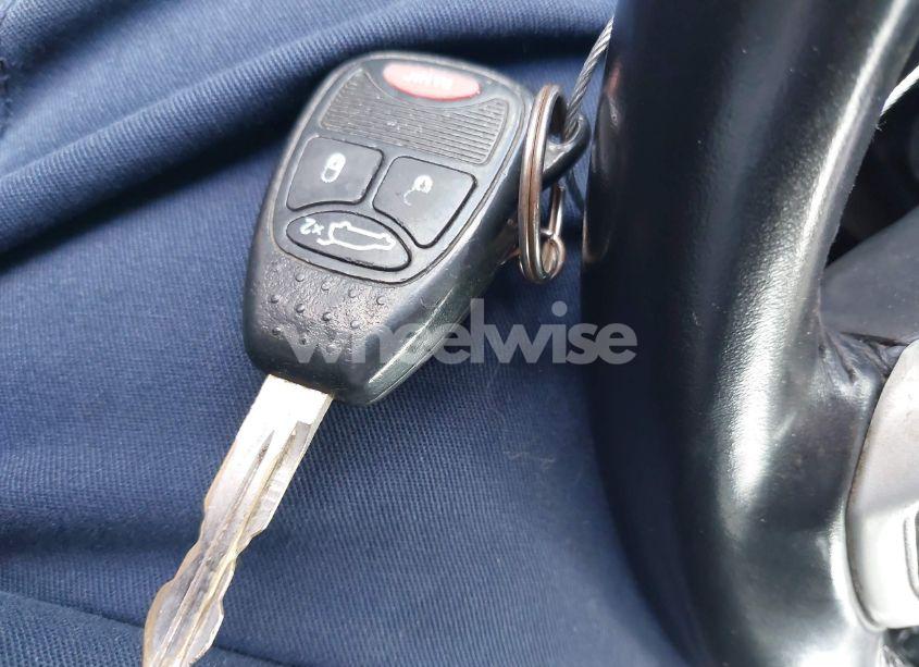 Photo 11 of 2013 Chrysler 200 TOURING (VIN 1C3CCBBG0DN728988)