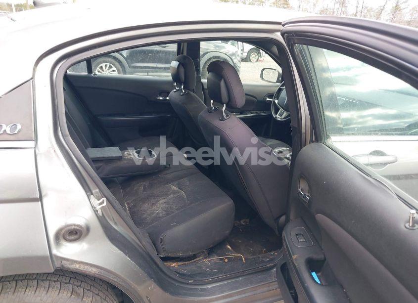 Photo 8 of 2013 Chrysler 200 TOURING (VIN 1C3CCBBG0DN728988)