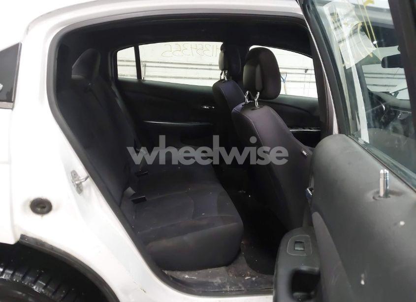 Photo 8 of 2013 Chrysler 200 TOURING (VIN 1C3CCBBG0DN737285)