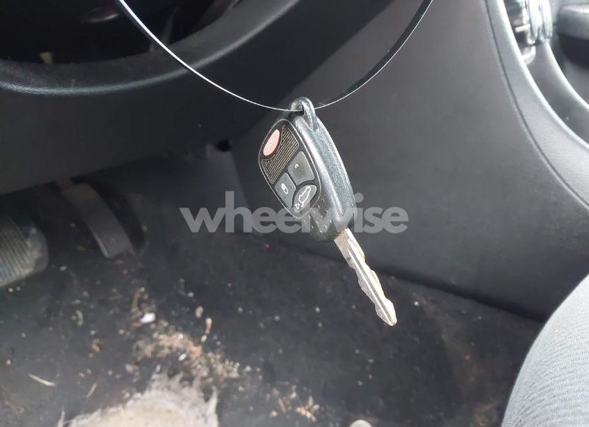 Photo 11 of 2013 Chrysler 200 TOURING (VIN 1C3CCBBG1DN569415)