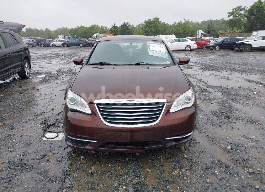 Photo 12 of 2013 Chrysler 200 TOURING (VIN 1C3CCBBG1DN569415)