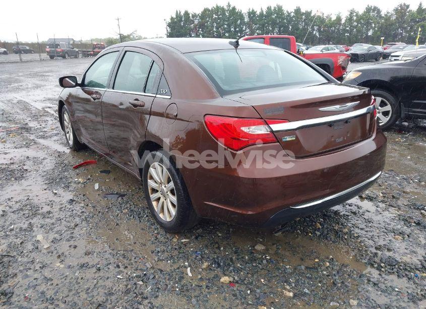 Photo 3 of 2013 Chrysler 200 TOURING (VIN 1C3CCBBG1DN569415)