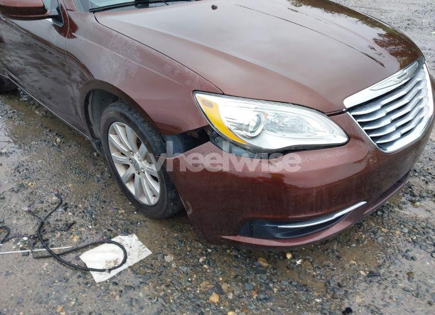 Photo 6 of 2013 Chrysler 200 TOURING (VIN 1C3CCBBG1DN569415)