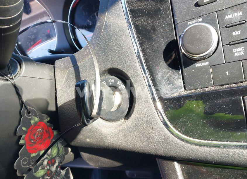 Photo 11 of 2013 Chrysler 200 TOURING (VIN 1C3CCBBG1DN711259)