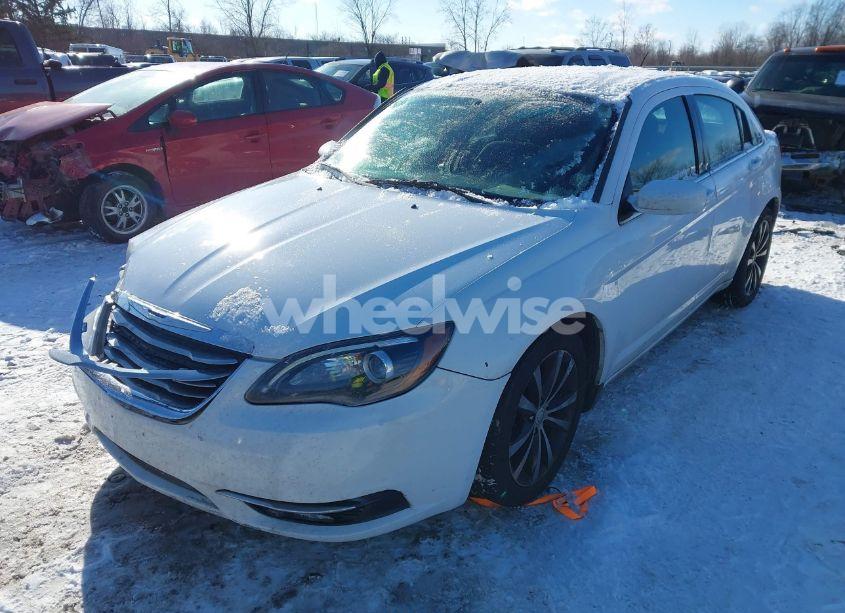 Photo 2 of 2013 Chrysler 200 TOURING (VIN 1C3CCBBG1DN711259)