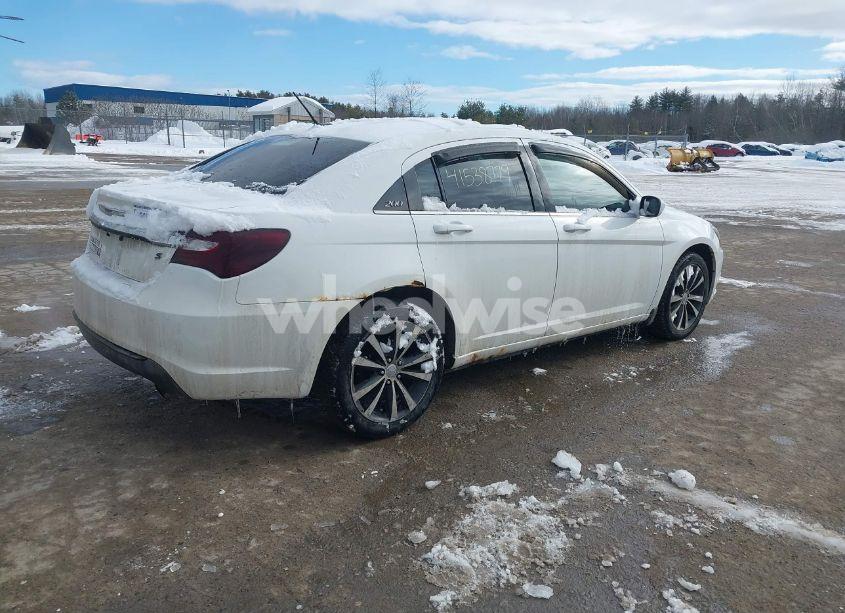 Photo 4 of 2013 Chrysler 200 TOURING (VIN 1C3CCBBG1DN720270)