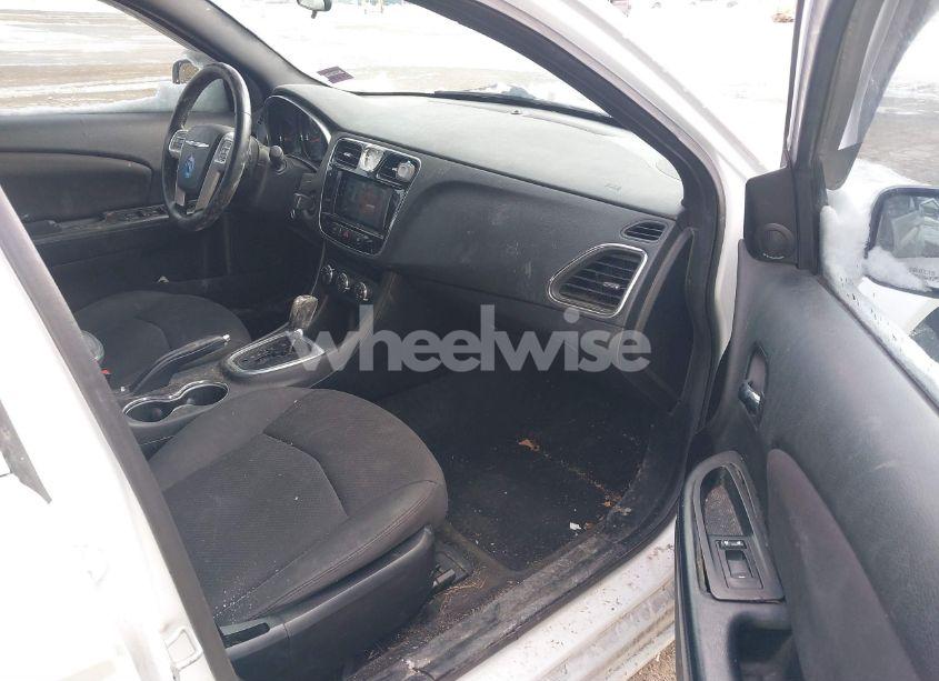 Photo 5 of 2013 Chrysler 200 TOURING (VIN 1C3CCBBG1DN720270)