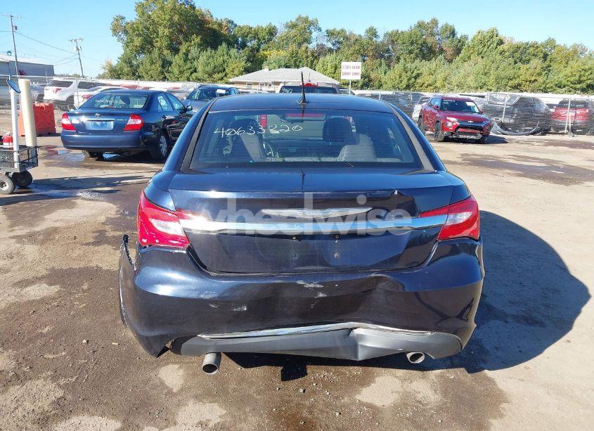 Photo 16 of 2012 Chrysler 200 TOURING (VIN 1C3CCBBG2CN268845)