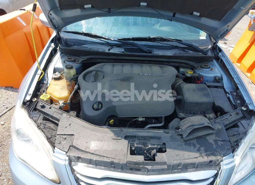 Photo 10 of 2012 Chrysler 200 TOURING (VIN 1C3CCBBG2CN295222)