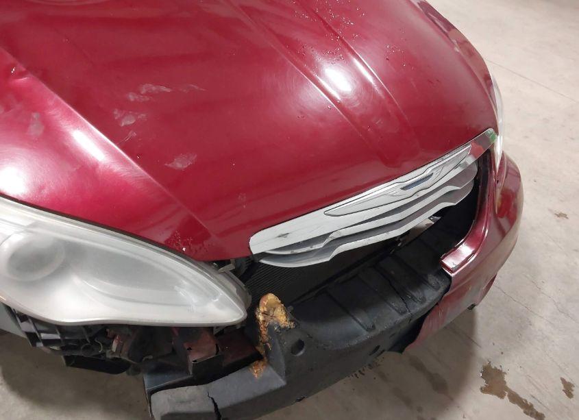 Photo 6 of 2013 Chrysler 200 TOURING (VIN 1C3CCBBG2DN704109)