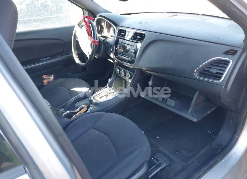 Photo 5 of 2013 Chrysler 200 TOURING (VIN 1C3CCBBG2DN747493)