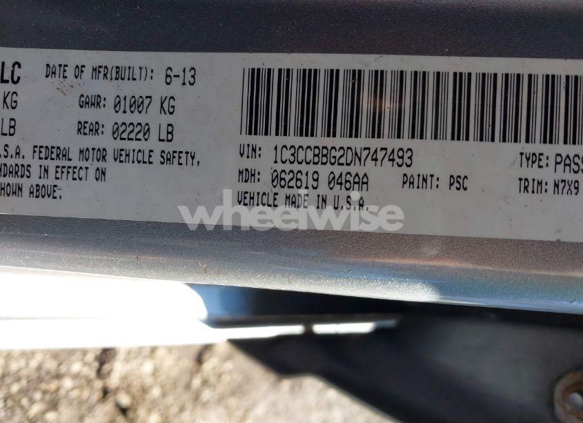 Photo 9 of 2013 Chrysler 200 TOURING (VIN 1C3CCBBG2DN747493)