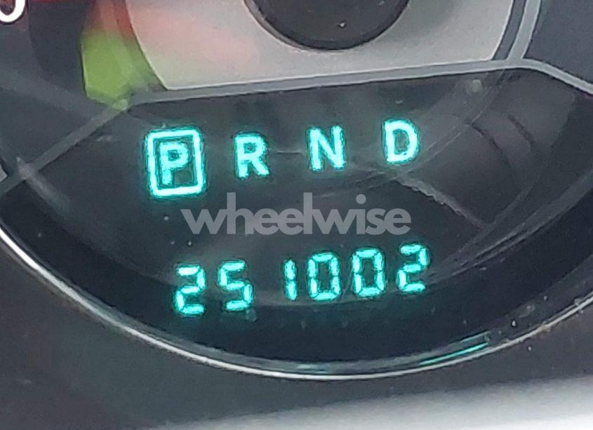 Photo 15 of 2013 Chrysler 200 TOURING (VIN 1C3CCBBG3DN703826)