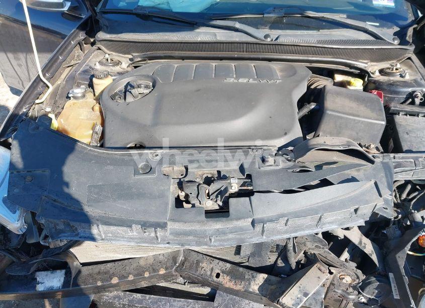 Photo 10 of 2012 Chrysler 200 TOURING (VIN 1C3CCBBG4CN160839)