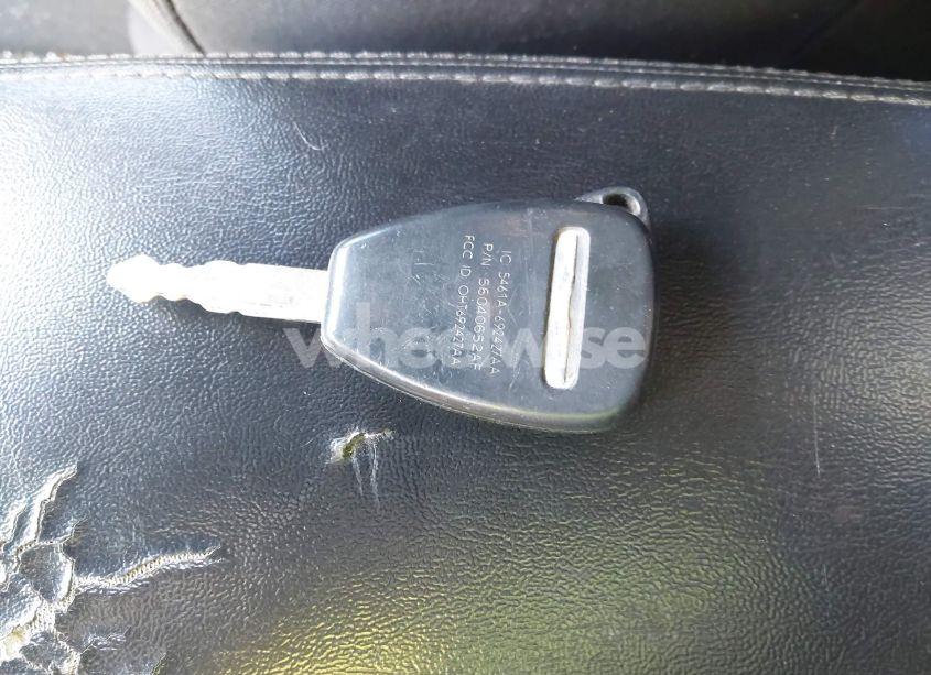 Photo 11 of 2012 Chrysler 200 TOURING (VIN 1C3CCBBG4CN160839)