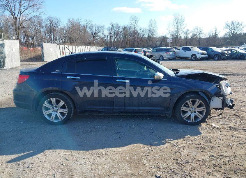 Photo 13 of 2012 Chrysler 200 TOURING (VIN 1C3CCBBG4CN160839)