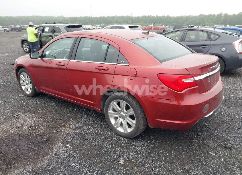 Photo 3 of 2012 Chrysler 200 TOURING (VIN 1C3CCBBG4CN199415)