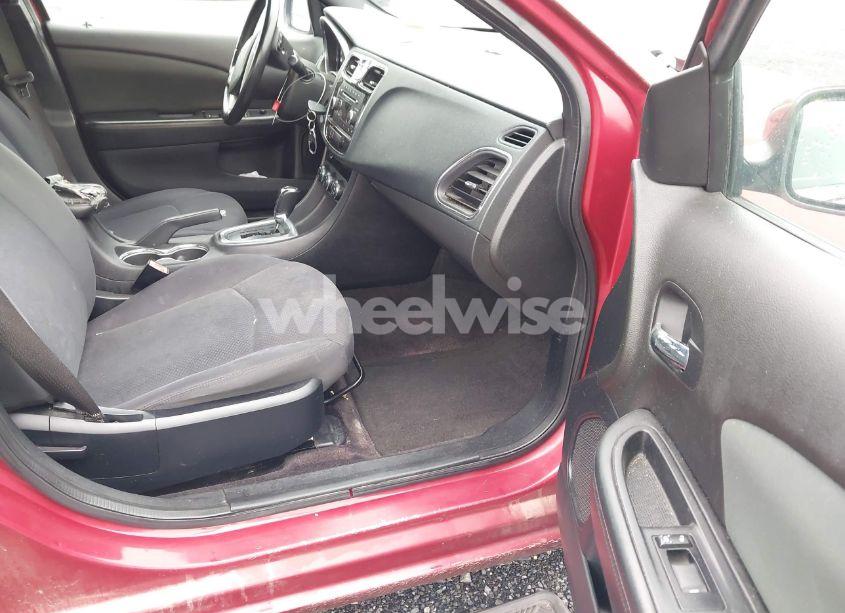 Photo 5 of 2012 Chrysler 200 TOURING (VIN 1C3CCBBG4CN199415)