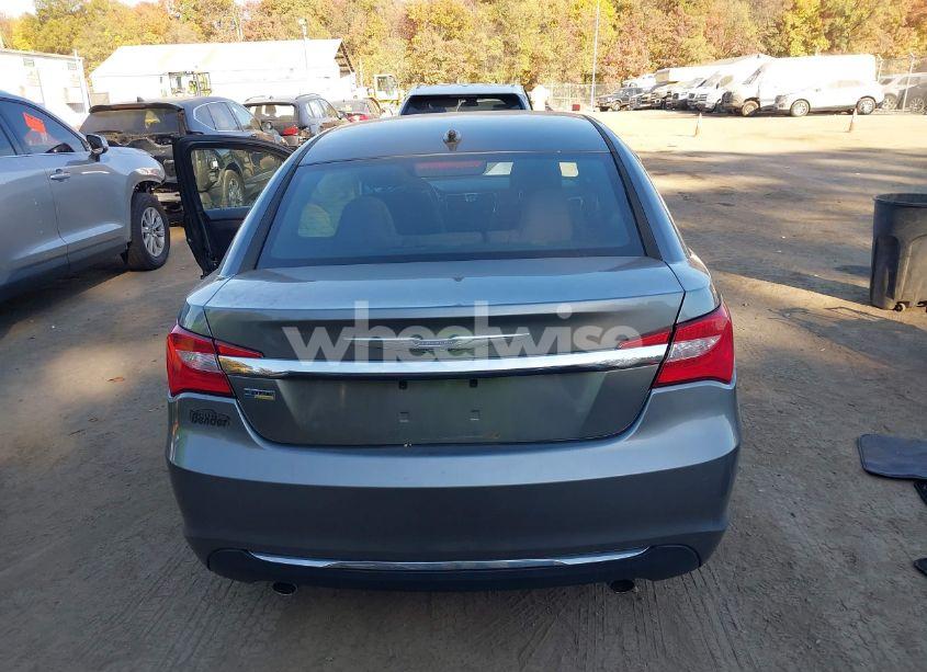 Photo 16 of 2013 Chrysler 200 TOURING (VIN 1C3CCBBG4DN659691)