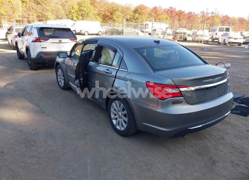 Photo 3 of 2013 Chrysler 200 TOURING (VIN 1C3CCBBG4DN659691)