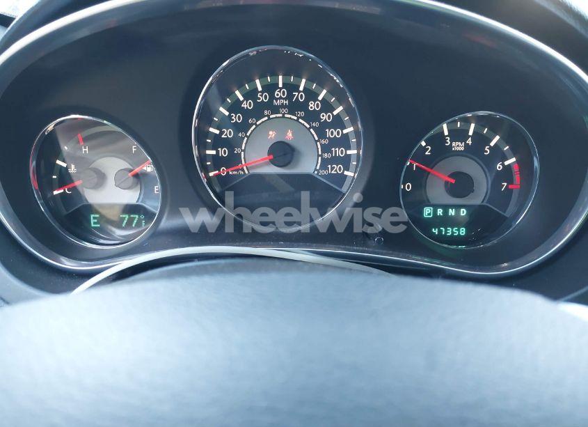 Photo 7 of 2013 Chrysler 200 TOURING (VIN 1C3CCBBG4DN659691)