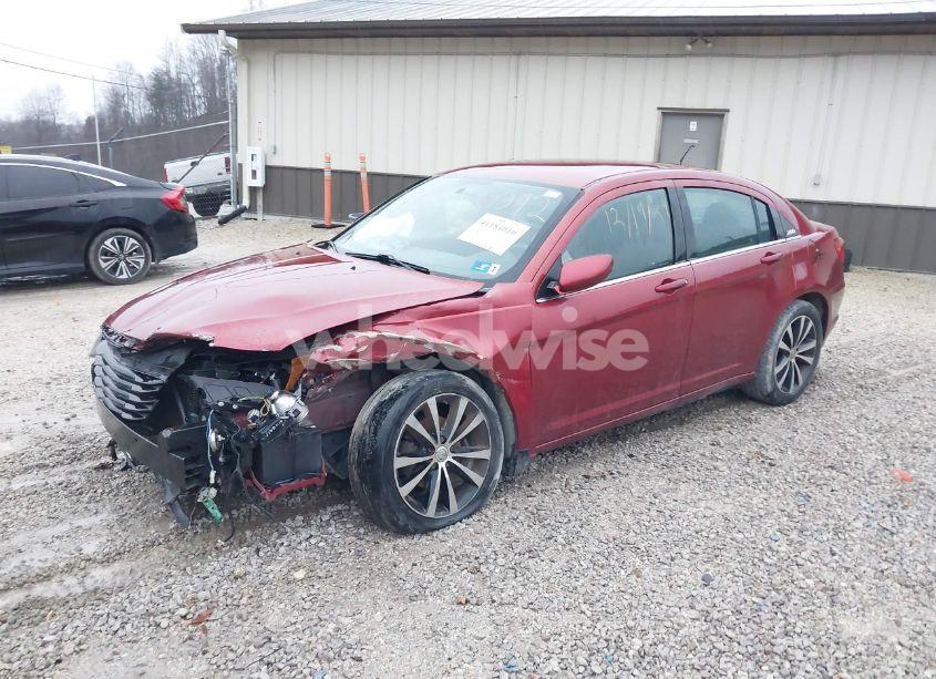 Photo 2 of 2013 Chrysler 200 TOURING (VIN 1C3CCBBG4DN720392)