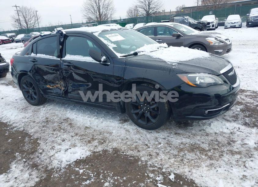 2014 Chrysler 200 TOURING (VIN 1C3CCBBG4EN164456) main photo