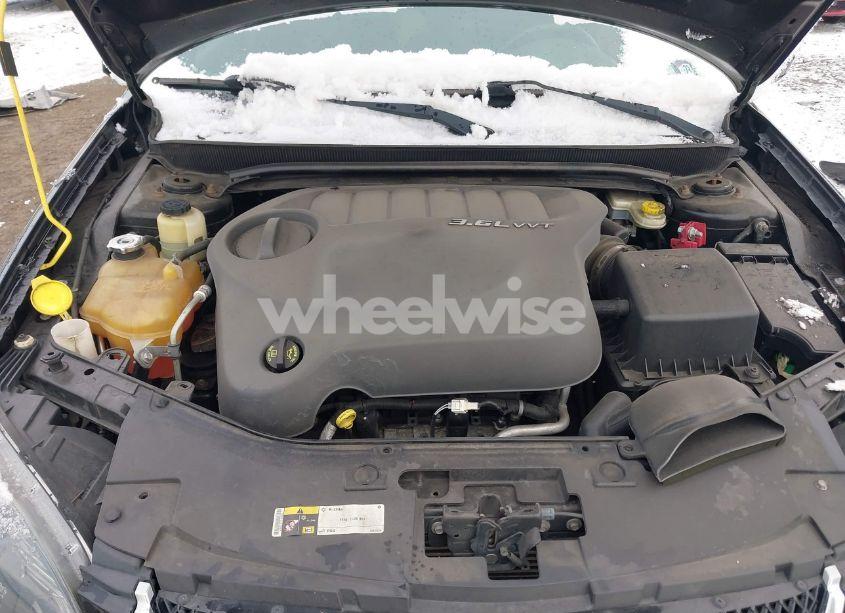 Photo 10 of 2014 Chrysler 200 TOURING (VIN 1C3CCBBG4EN164456)