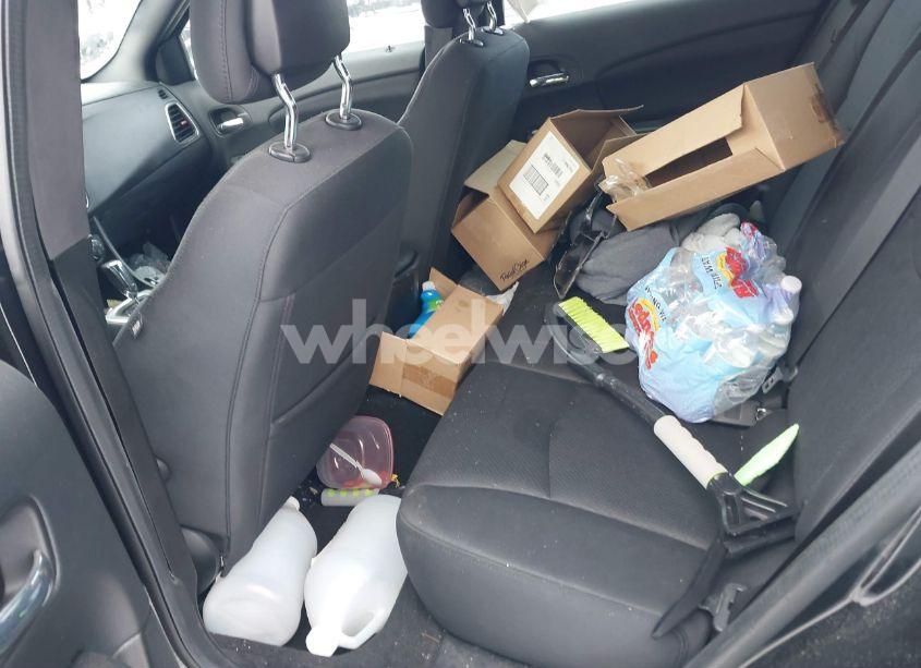 Photo 8 of 2014 Chrysler 200 TOURING (VIN 1C3CCBBG4EN164456)