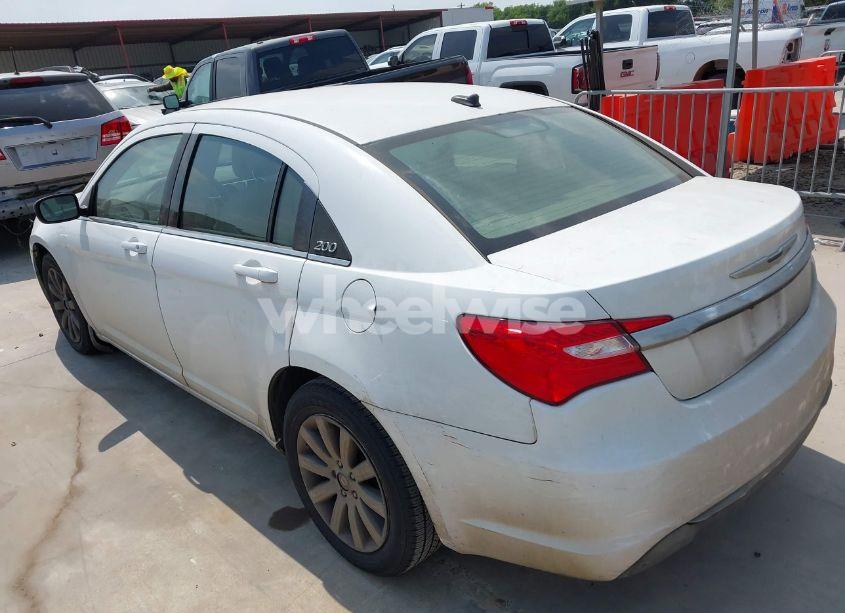 Photo 3 of 2013 Chrysler 200 TOURING (VIN 1C3CCBBG5DN559857)