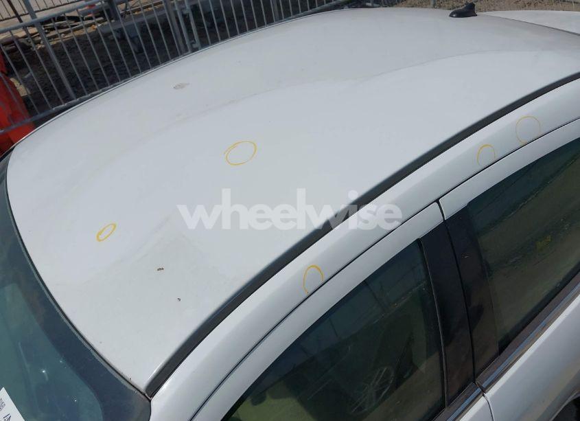 Photo 6 of 2013 Chrysler 200 TOURING (VIN 1C3CCBBG5DN559857)