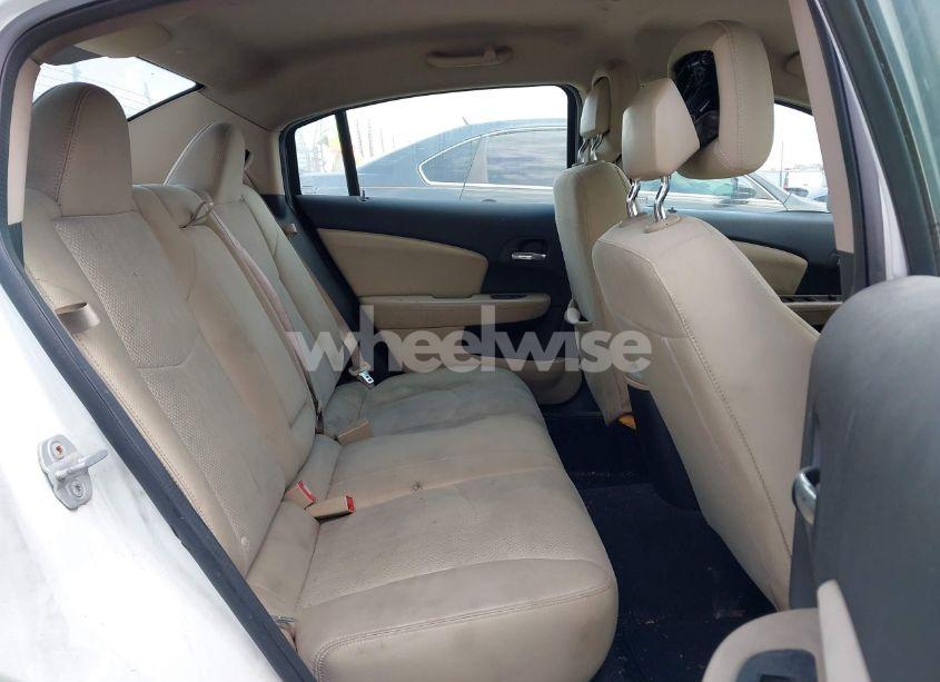 Photo 8 of 2013 Chrysler 200 TOURING (VIN 1C3CCBBG5DN559857)