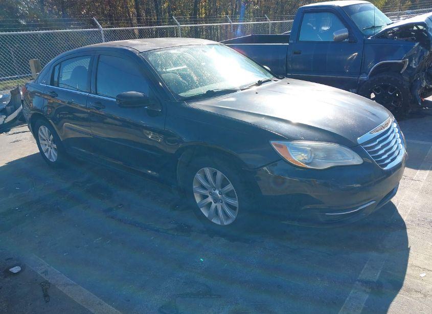 2013 Chrysler 200 TOURING (VIN 1C3CCBBG5DN703438) main photo