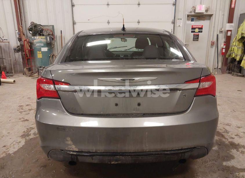 Photo 16 of 2013 Chrysler 200 TOURING (VIN 1C3CCBBG5DN723253)