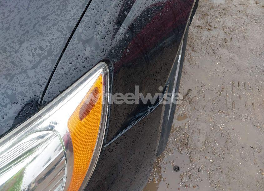 Photo 6 of 2014 Chrysler 200 TOURING (VIN 1C3CCBBG5EN106095)