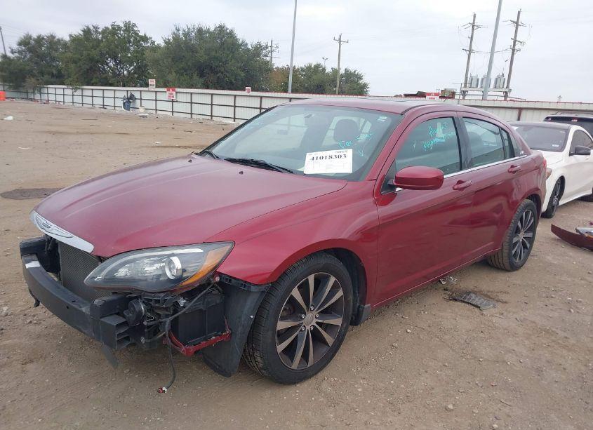 Photo 2 of 2014 Chrysler 200 TOURING (VIN 1C3CCBBG5EN118425)