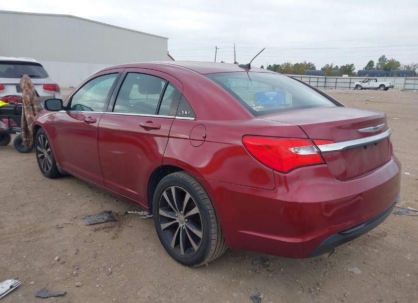 Photo 3 of 2014 Chrysler 200 TOURING (VIN 1C3CCBBG5EN118425)