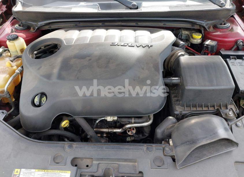 Photo 10 of 2013 Chrysler 200 TOURING (VIN 1C3CCBBG6DN556398)